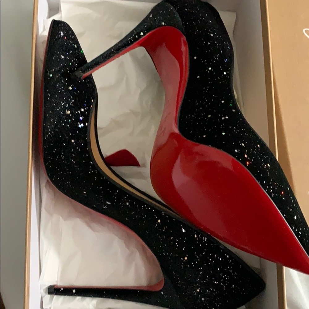 Pigalle Follies Velvet pumps new, size 10 US